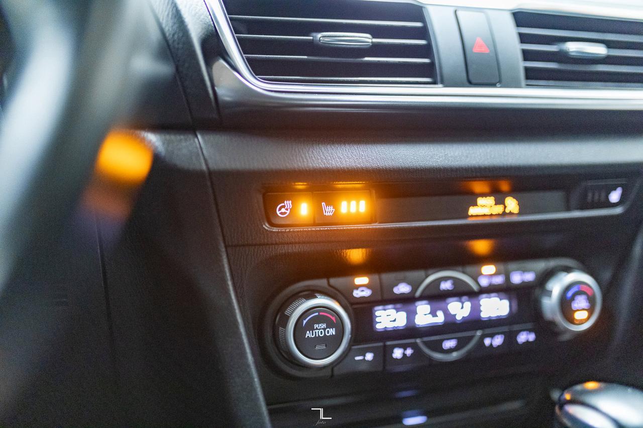 2018 Mazda Mazda3 GT Leather Nav Roof BCam Red Deer AB