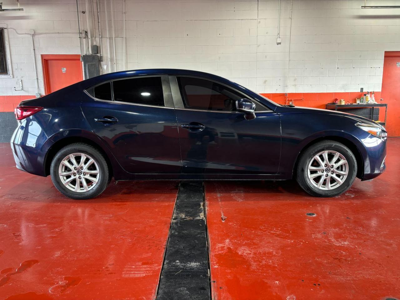 2018 Mazda Mazda3 Sport