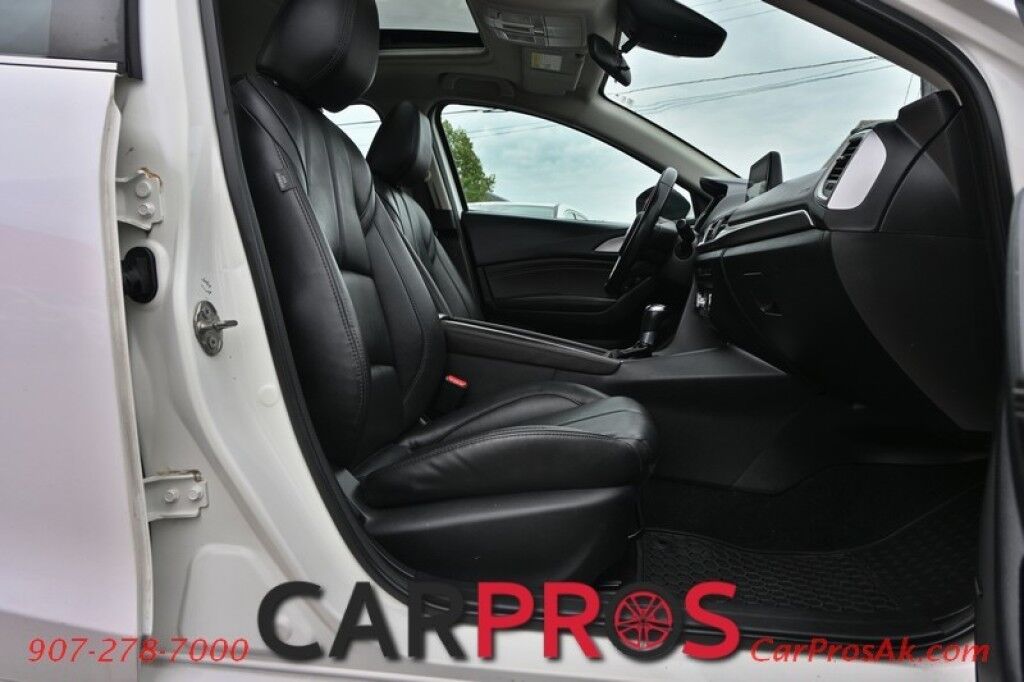 2018 Mazda Mazda3 Touring Hatchback - Automatic - Power & Heated Leather Seats - Bose Speakers - Sunroof - Back Up Camera - Bluetooth - Aux/USB - Aluminum Wheels - Keyless Entry & Start - 35 MPG Anchorage AK