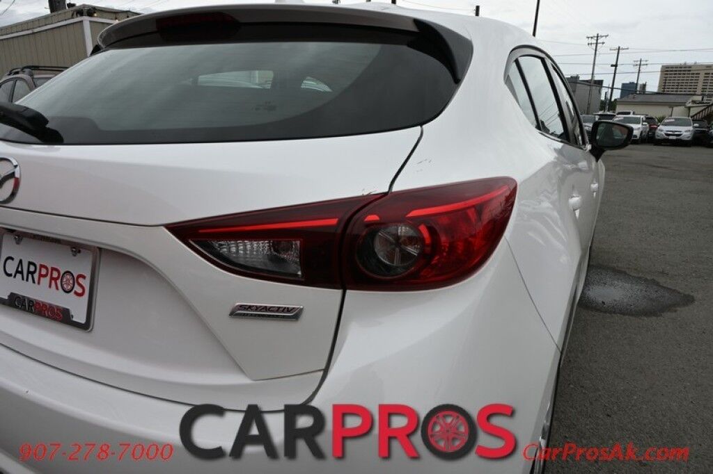 2018 Mazda Mazda3 Touring Hatchback - Automatic - Power & Heated Leather Seats - Bose Speakers - Sunroof - Back Up Camera - Bluetooth - Aux/USB - Aluminum Wheels - Keyless Entry & Start - 35 MPG Anchorage AK