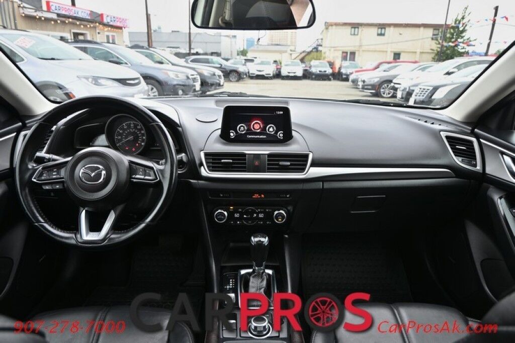 2018 Mazda Mazda3 Touring Hatchback - Automatic - Power & Heated Leather Seats - Bose Speakers - Sunroof - Back Up Camera - Bluetooth - Aux/USB - Aluminum Wheels - Keyless Entry & Start - 35 MPG Anchorage AK