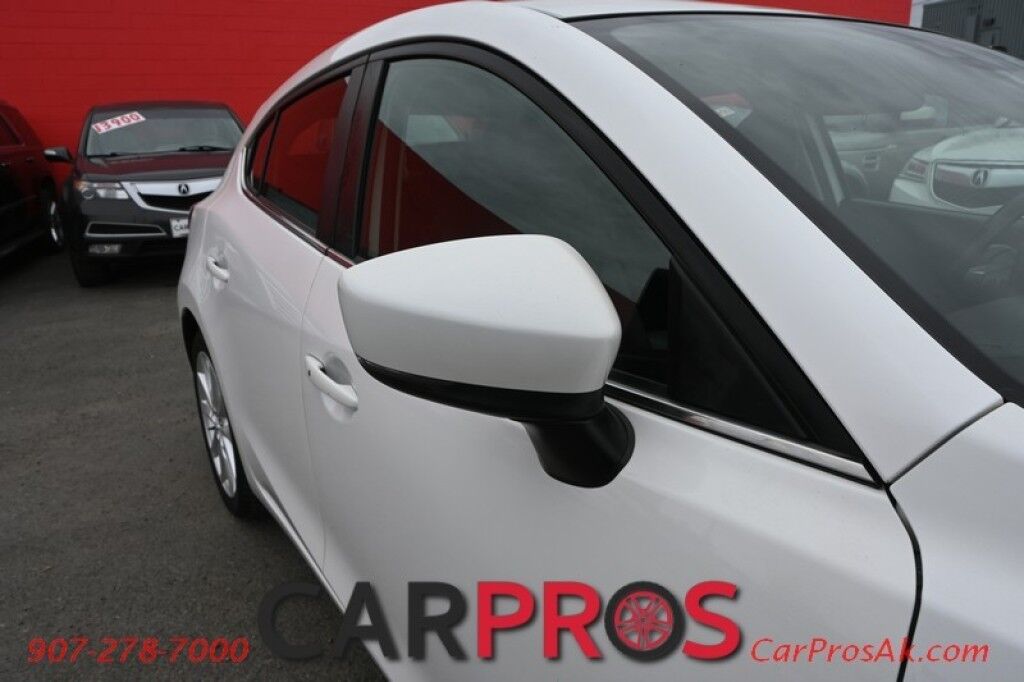 2018 Mazda Mazda3 Touring Hatchback - Automatic - Power & Heated Leather Seats - Bose Speakers - Sunroof - Back Up Camera - Bluetooth - Aux/USB - Aluminum Wheels - Keyless Entry & Start - 35 MPG Anchorage AK