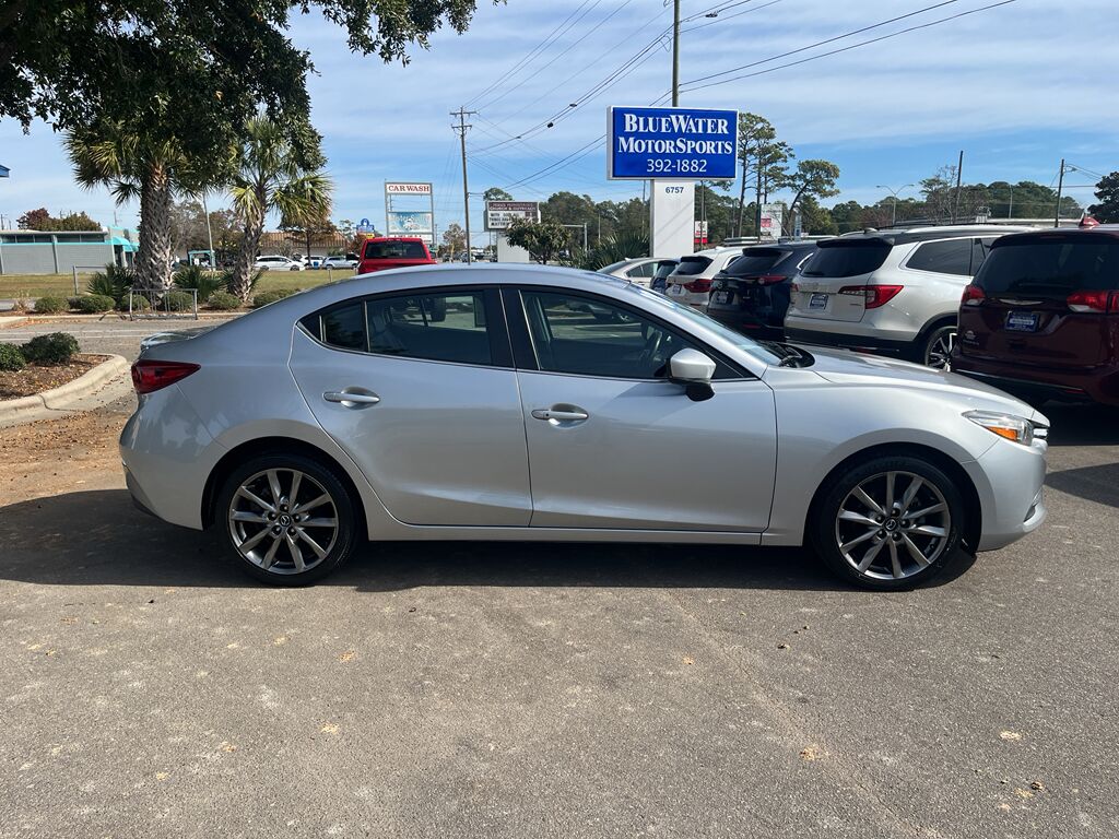 2018 Mazda Mazda3 Touring