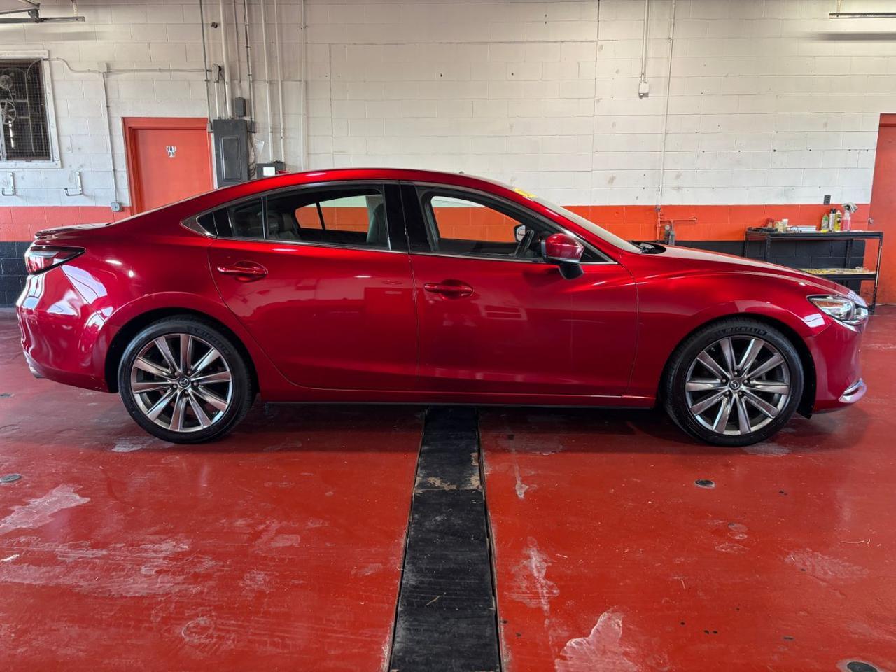 2018 Mazda Mazda6 Signature