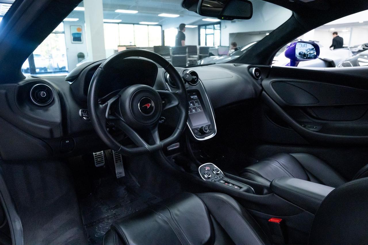 2018 McLaren 570S Base MSO Mauvine Blue Sport Exhaust Ceramic Brakes Portland OR