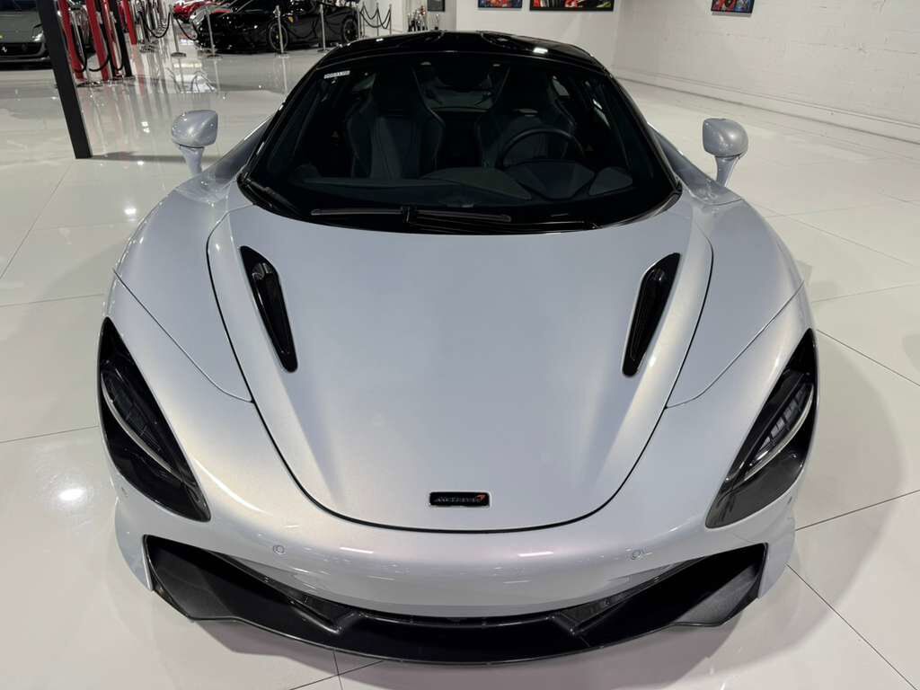 2018 McLaren 720S LAUNCH EDITION