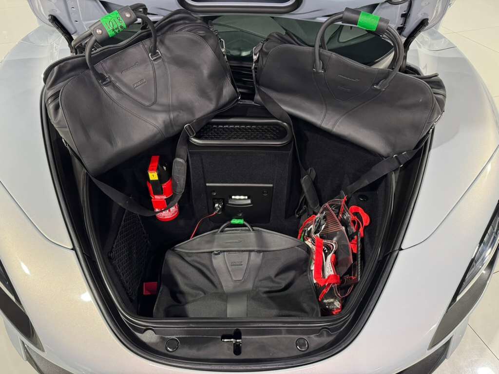 2018 McLaren 720S LAUNCH EDITION!! Glacier White paint, Luxury package, front lifter, Bowers & Wilkins audio AND MORE! Fort Lauderdale FL