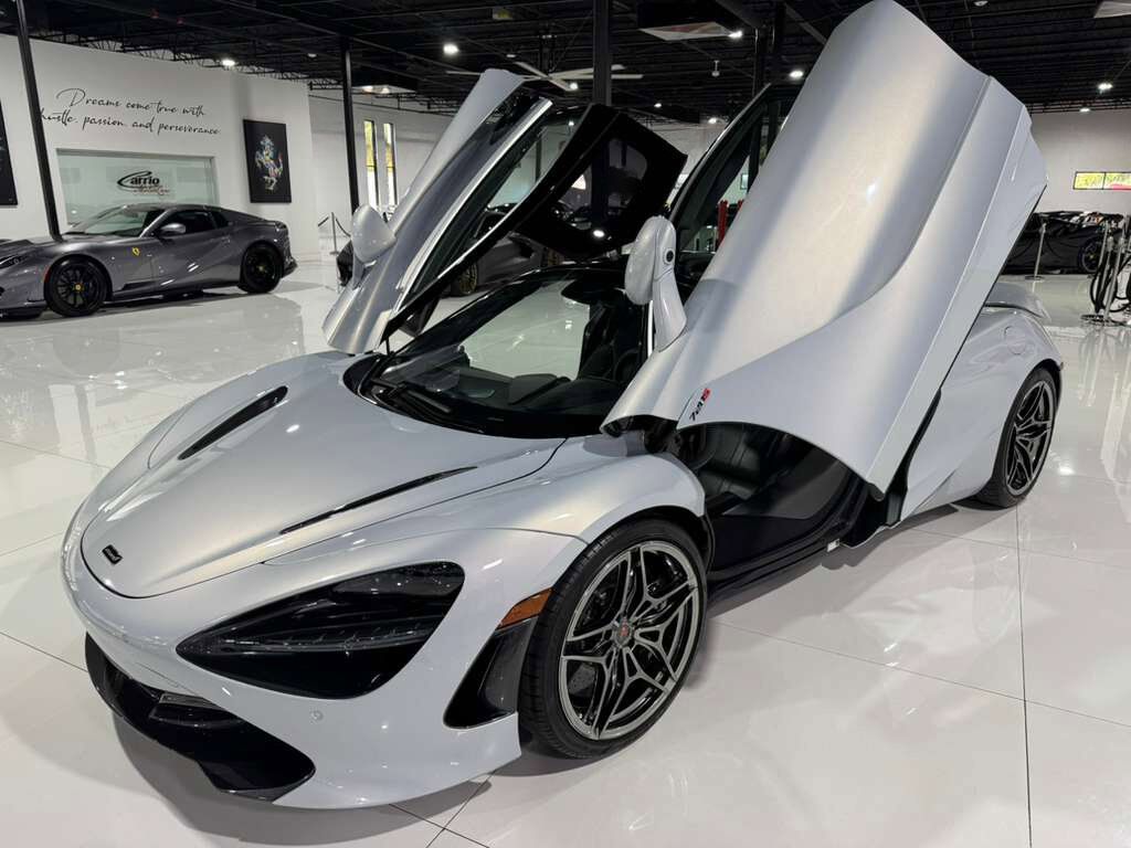 2018 McLaren 720S LAUNCH EDITION!! Glacier White paint, Luxury package, front lifter, Bowers & Wilkins audio AND MORE! Fort Lauderdale FL