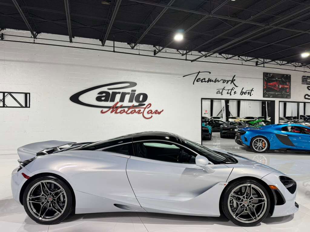 2018 McLaren 720S LAUNCH EDITION!! Glacier White paint, Luxury package, front lifter, Bowers & Wilkins audio AND MORE! Fort Lauderdale FL