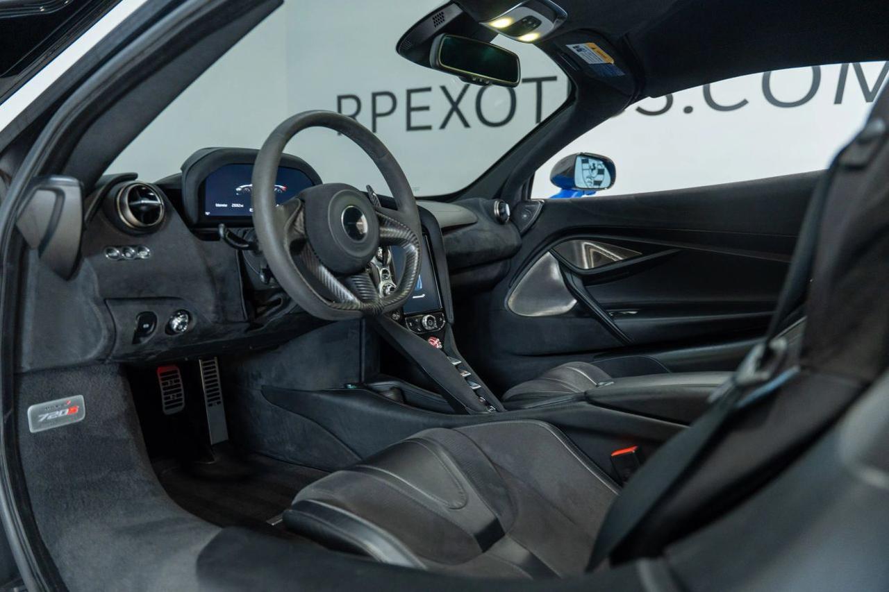 2018 McLaren 720S Luxury Coupe 2D St. Louis MO