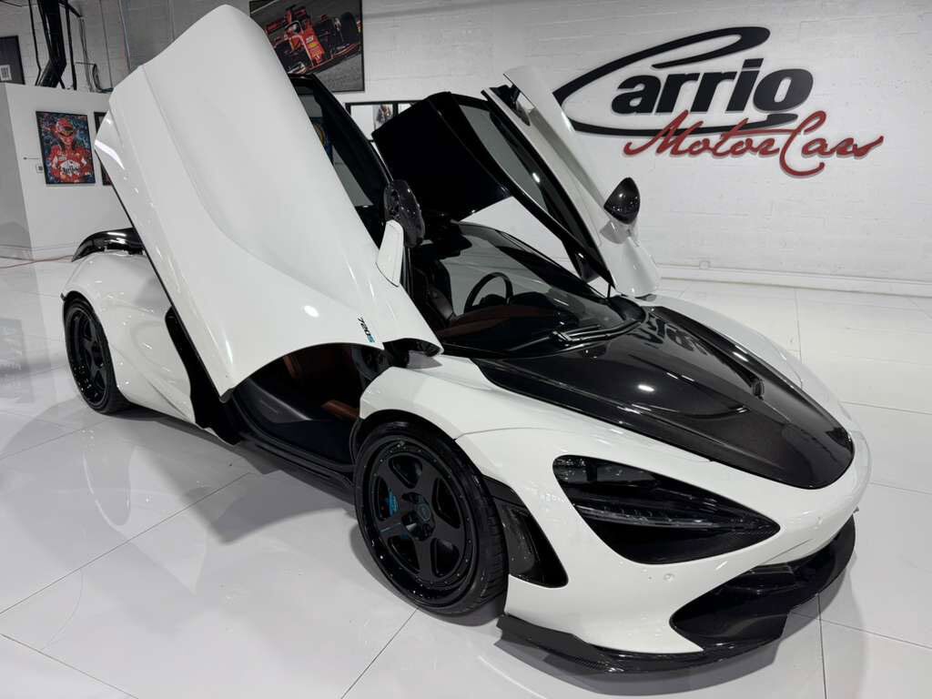 2018 McLaren 720S McLaren White paint, Arizona Tan interior, Bowers & Wilkins audio, carbon galore AND MORE!! Fort Lauderdale FL