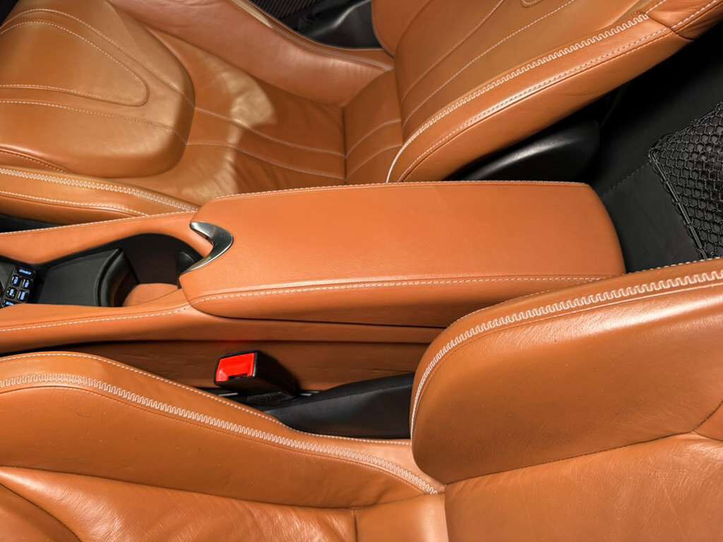 2018 McLaren 720S McLaren White paint, Arizona Tan interior, Bowers & Wilkins audio, carbon galore AND MORE!! Fort Lauderdale FL