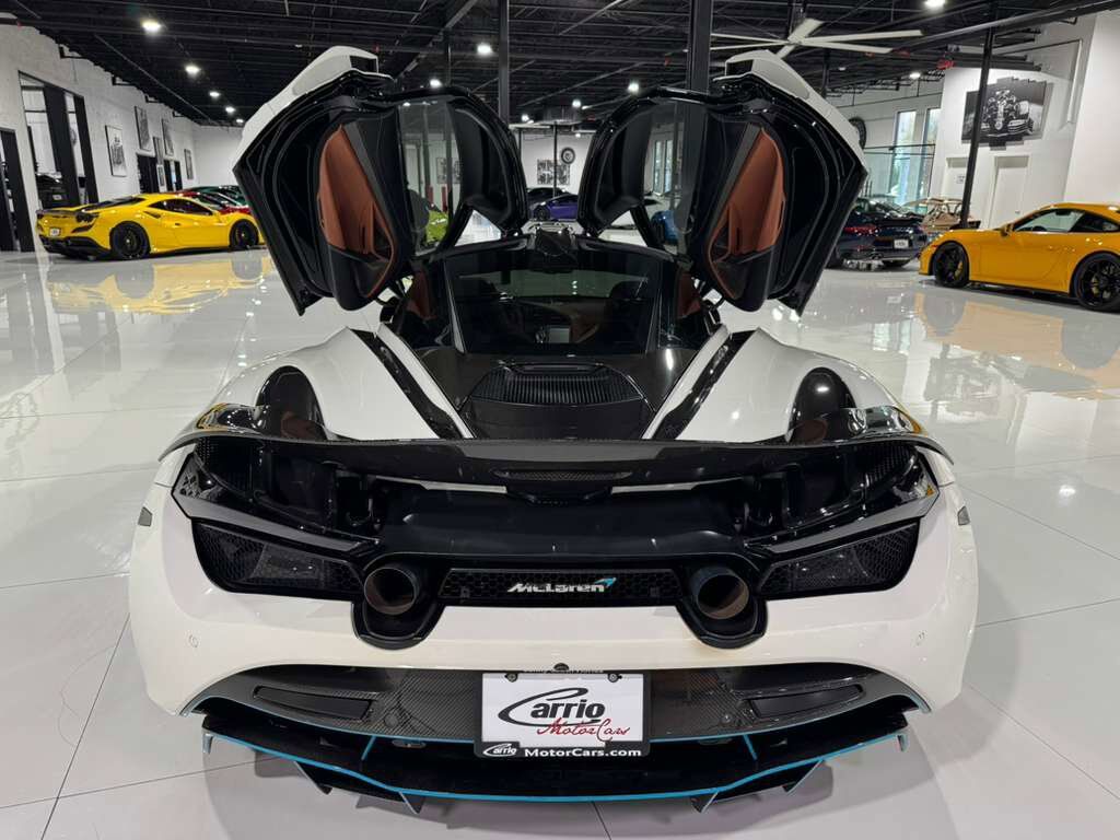 2018 McLaren 720S McLaren White paint, Arizona Tan interior, Bowers & Wilkins audio, carbon galore AND MORE!! Fort Lauderdale FL