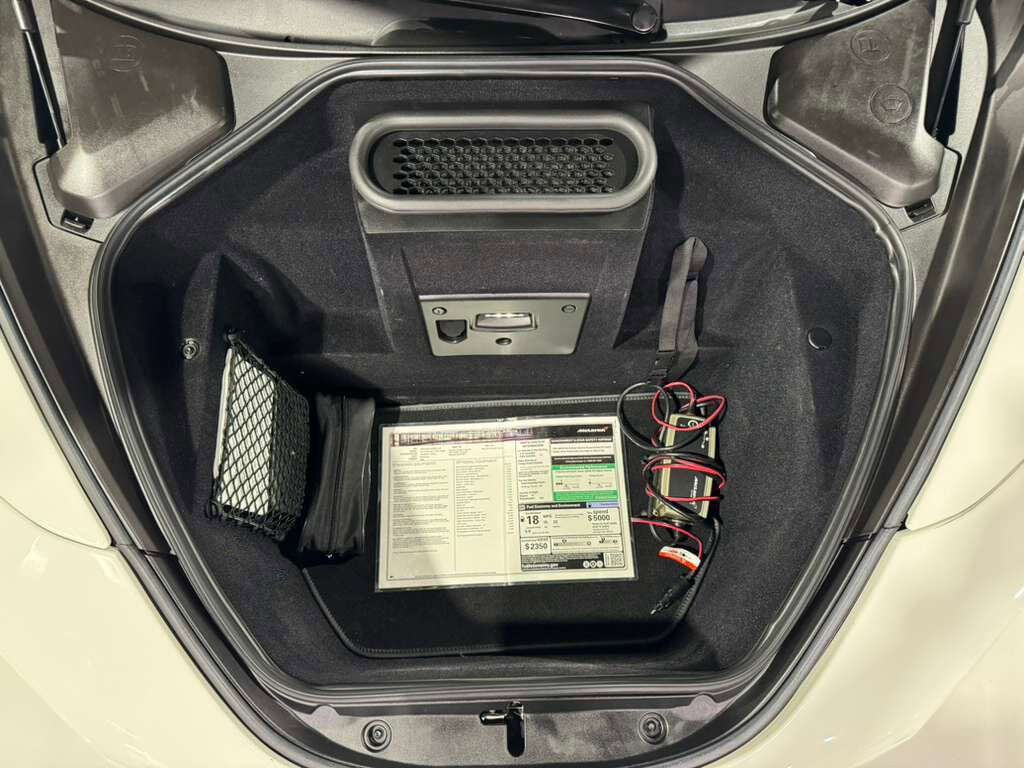 2018 McLaren 720S McLaren White paint, Arizona Tan interior, Bowers & Wilkins audio, carbon galore AND MORE!! Fort Lauderdale FL