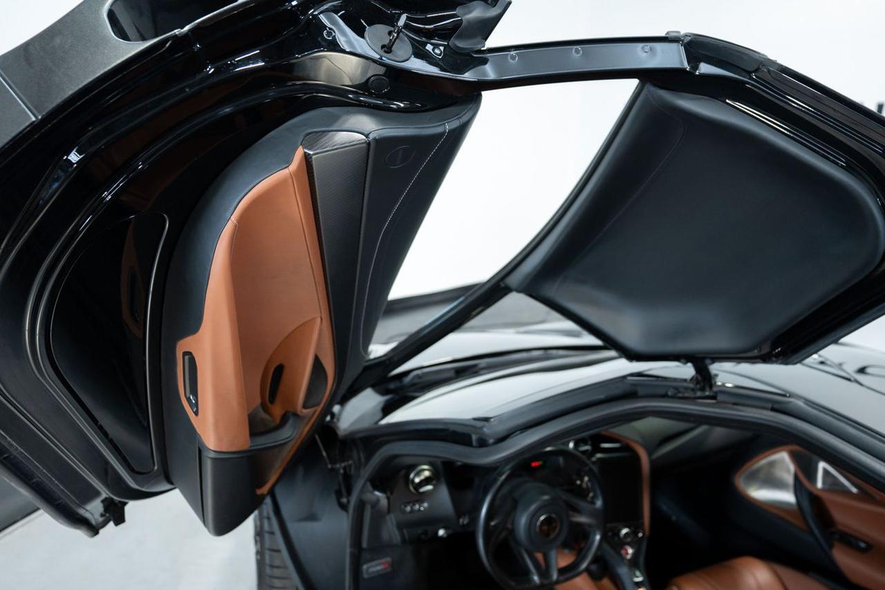 2018 McLaren 720S Performance Coupe 2D St. Louis MO