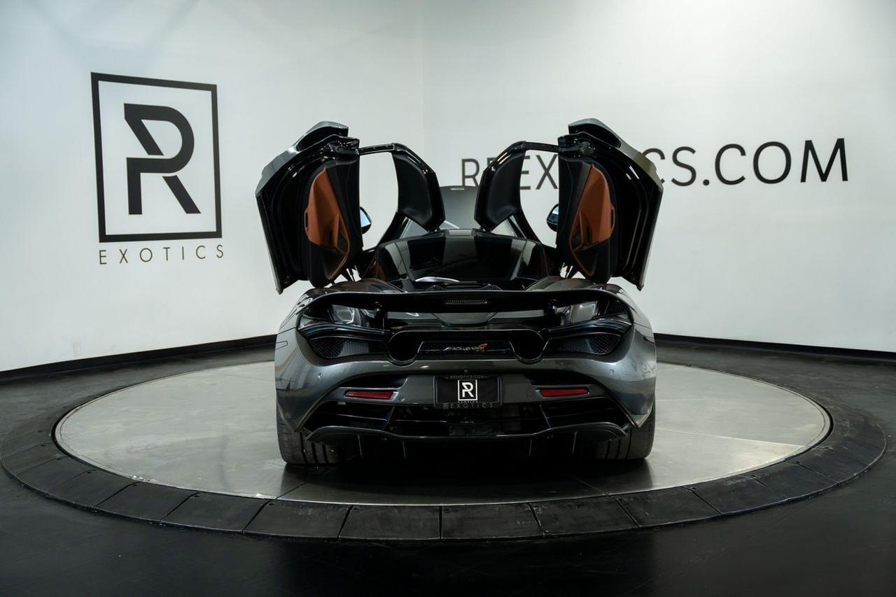 2018 McLaren 720S Performance Coupe 2D St. Louis MO