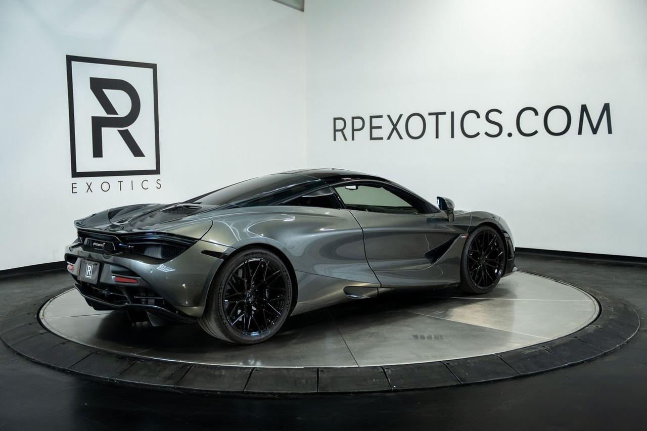 2018 McLaren 720S Performance Coupe 2D St. Louis MO