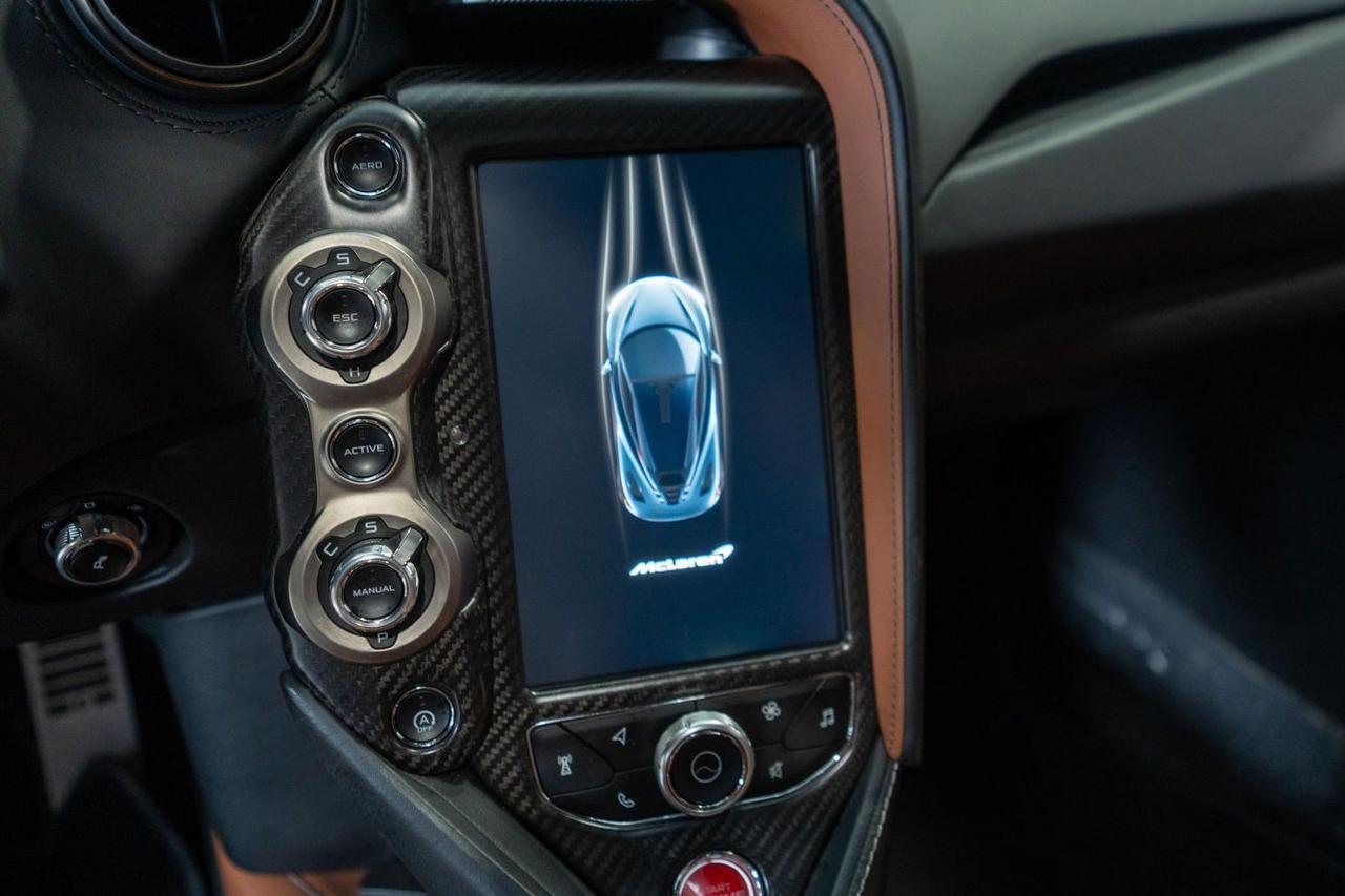 2018 McLaren 720S Performance Coupe 2D St. Louis MO