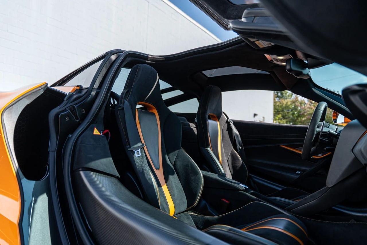 2018 McLaren 720S Performance Coupe 2D St. Louis MO