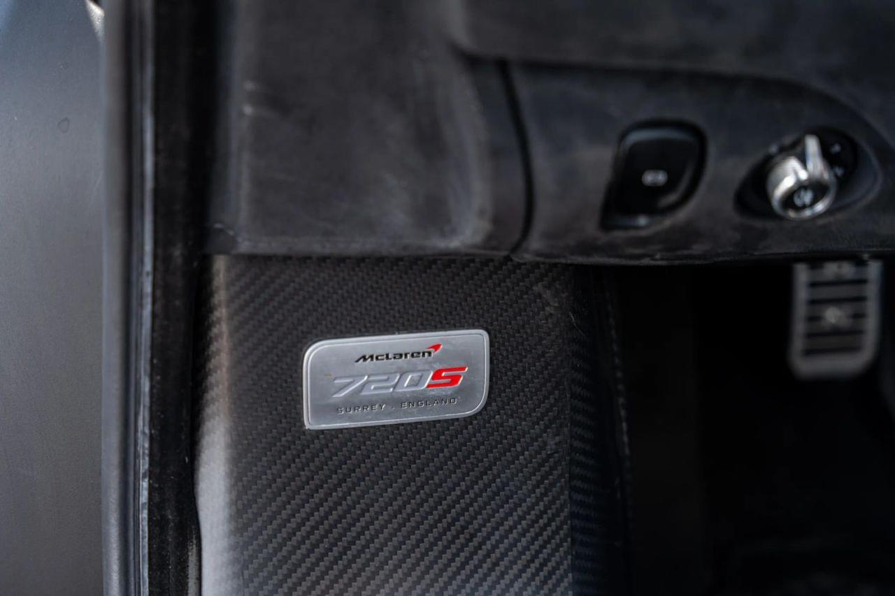2018 McLaren 720S Performance Coupe 2D St. Louis MO