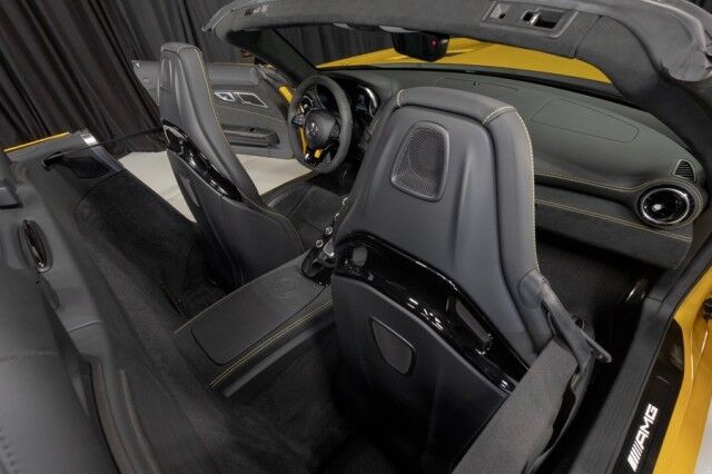 2018 Mercedes-Benz AMG GT C Roadster ($175,395 MSRP!) *ONLY 3700 MILES* *AMG SOLARBEAM YELLOW* San Diego CA