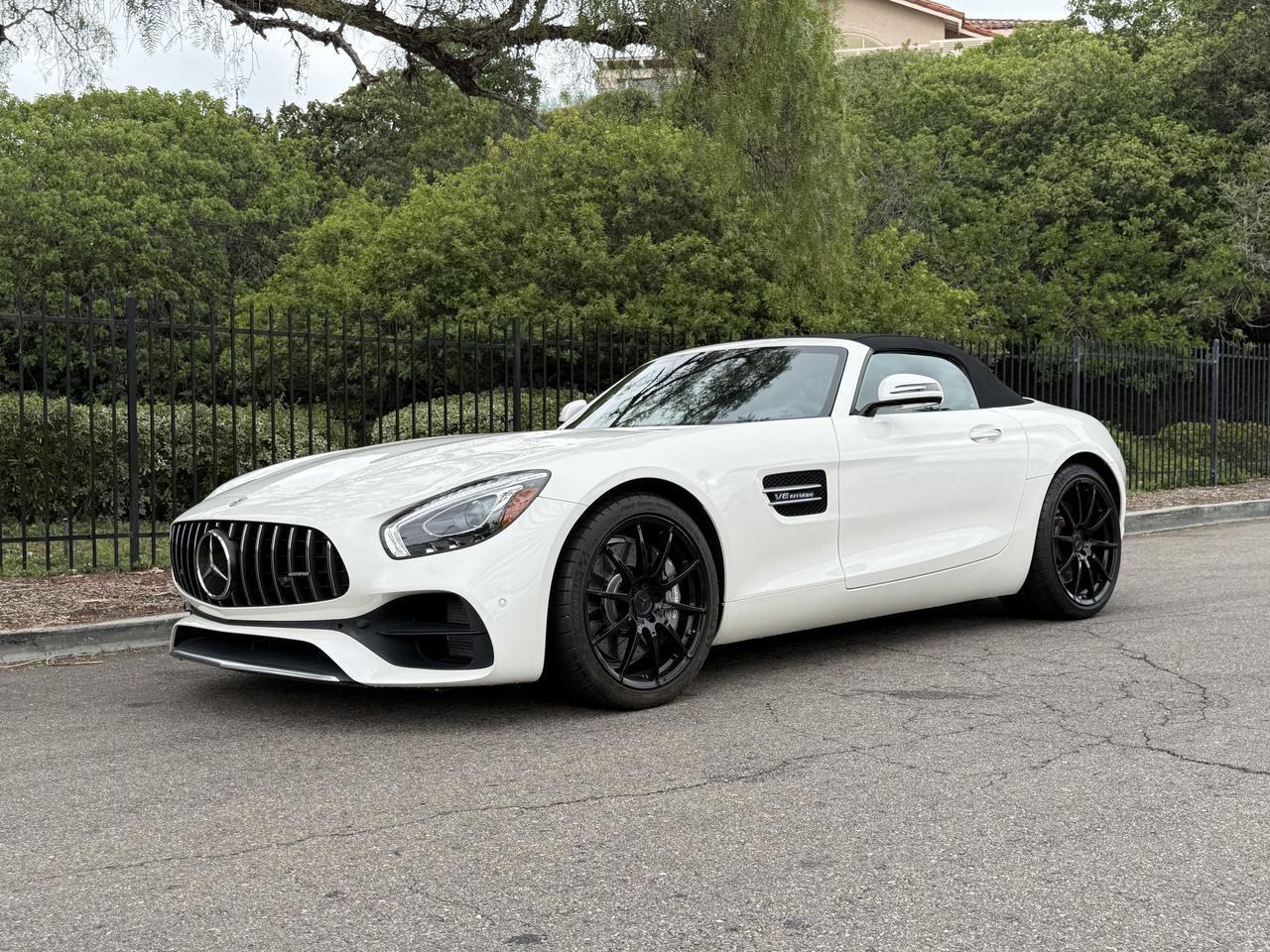 2018 Mercedes-Benz AMG GT Roadster
