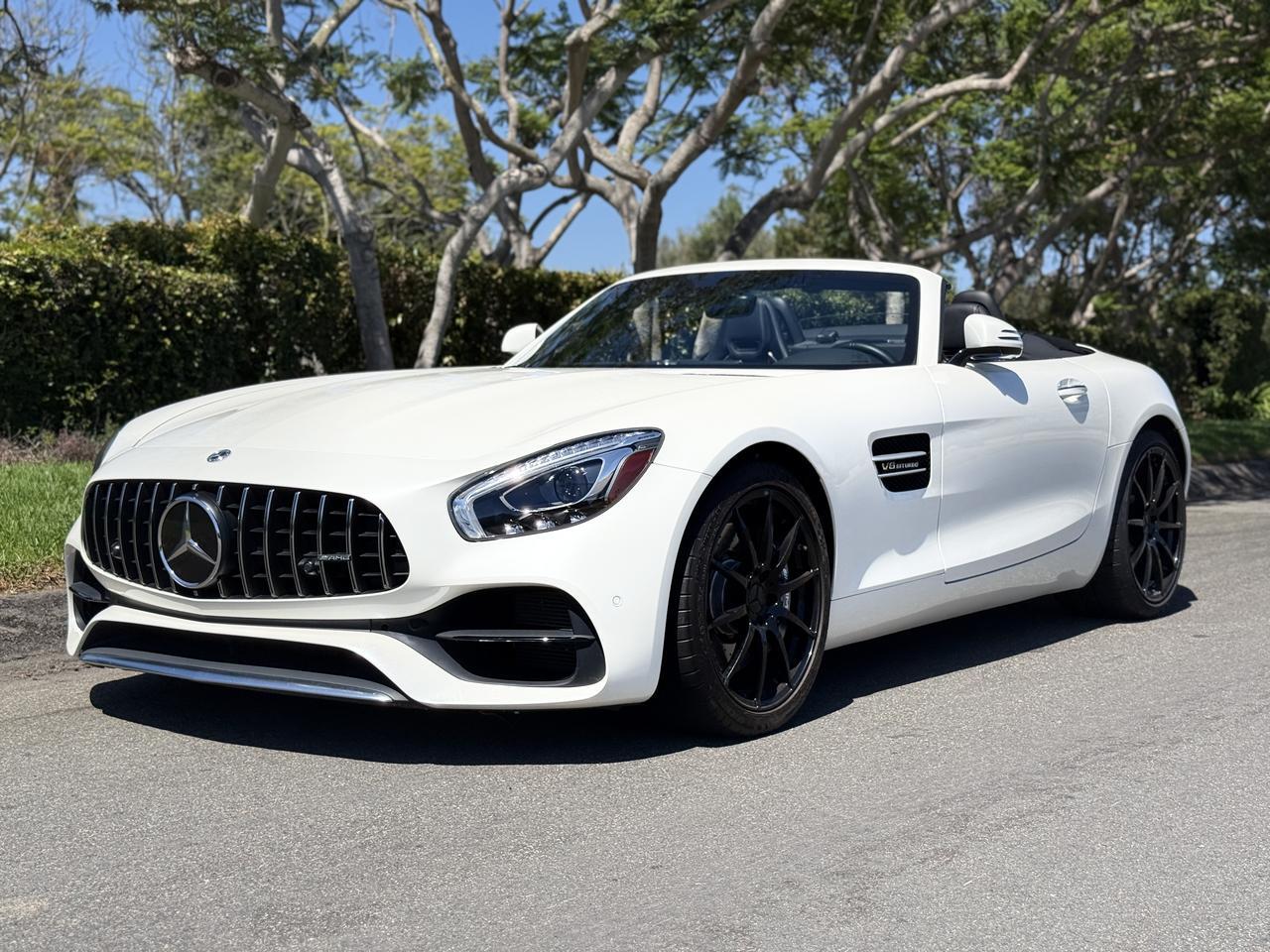 2018 Mercedes-Benz AMG GT Roadster