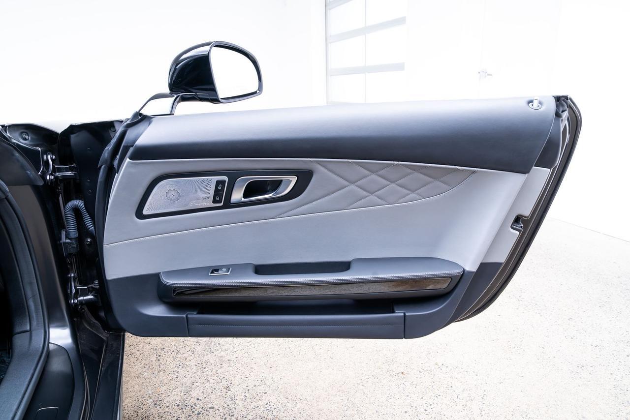 2018 Mercedes-Benz AMG&reg; GT C DISTRONIC Plus Burmester Audio Portland OR