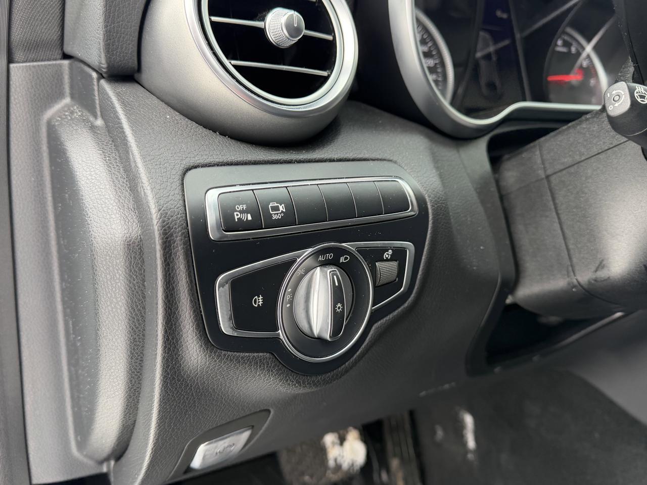 2018 Mercedes-Benz C 300 4MATIC Sedan | Silver | Sunroof | Leather Interior | Rearview Camera | Blind Spot Assist | Keyle Redwater AB