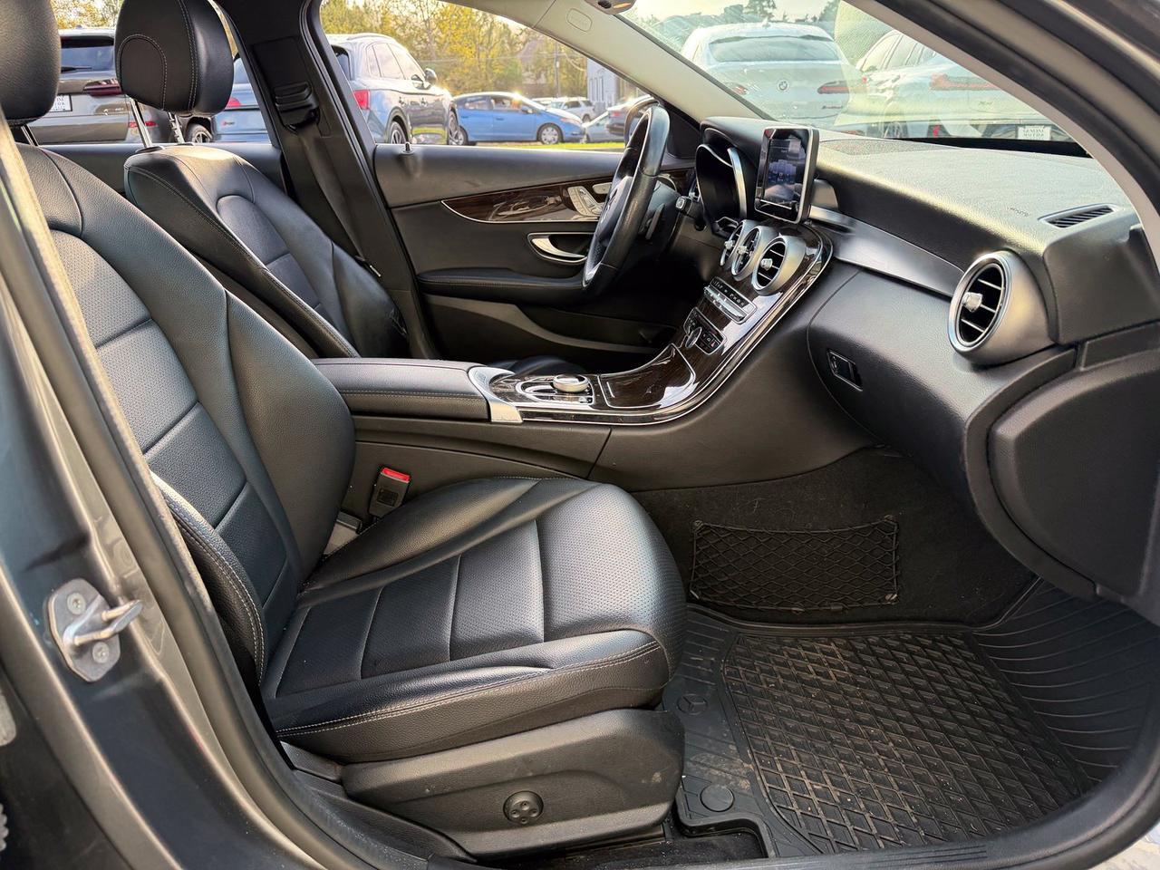 2018 Mercedes-Benz C-Class C 300 Gladstone OR