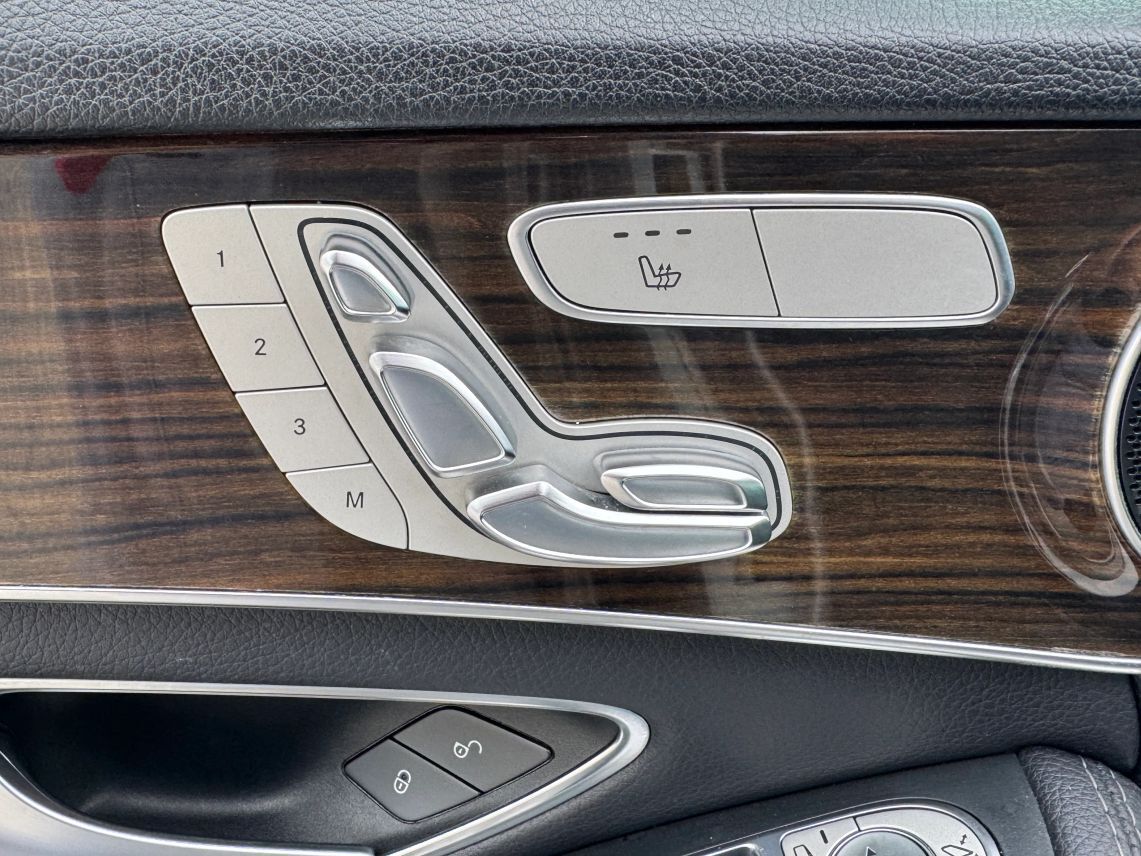 2018 Mercedes-Benz C-Class C 300 Sedan 4D