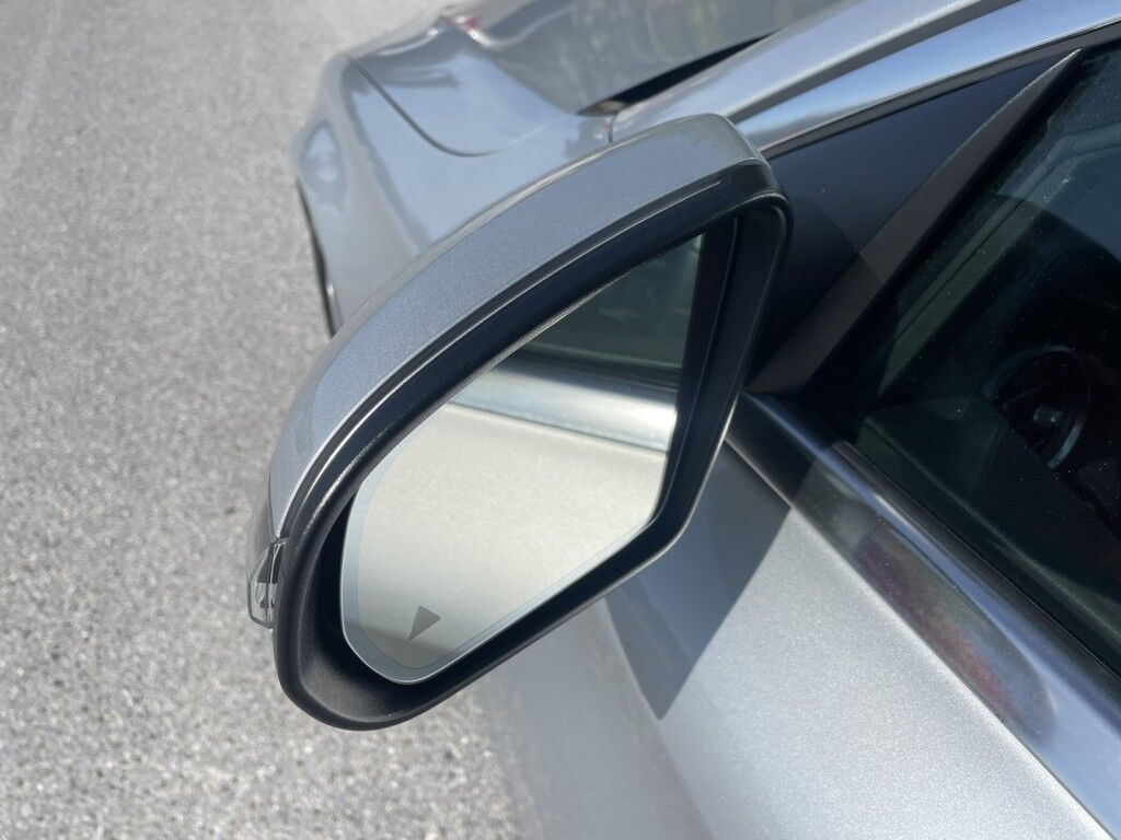 2018 Mercedes-Benz C-Class C 300~CLEAN CARFAX~VERY LOW MILES~WELL MAINTAINED~ONLINE FINANCE AND SHIPPING AVAILABLE!!! Sarasota FL