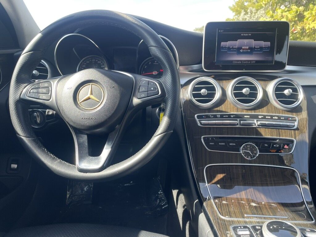 2018 Mercedes-Benz C-Class C 300~CLEAN CARFAX~VERY LOW MILES~WELL MAINTAINED~ONLINE FINANCE AND SHIPPING AVAILABLE!!! Sarasota FL