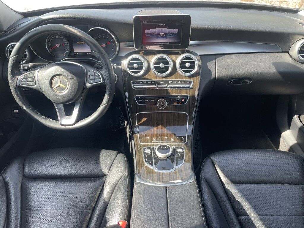 2018 Mercedes-Benz C-Class C 300~CLEAN CARFAX~VERY LOW MILES~WELL MAINTAINED~ONLINE FINANCE AND SHIPPING AVAILABLE!!! Sarasota FL