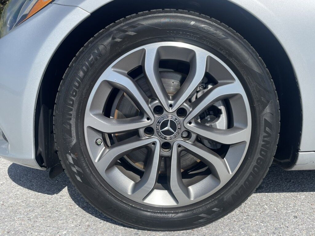 2018 Mercedes-Benz C-Class C 300~CLEAN CARFAX~VERY LOW MILES~WELL MAINTAINED~ONLINE FINANCE AND SHIPPING AVAILABLE!!! Sarasota FL