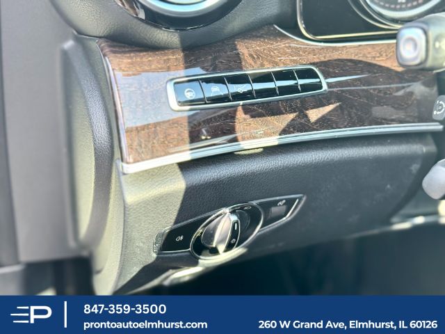 2018 Mercedes-Benz E 300 4MATIC Elmhurst IL