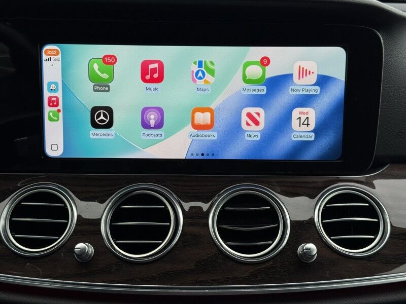 2018 Mercedes-Benz E-Class E 300 4MATIC Sedan AWD w/ AMG Line Arlington VA