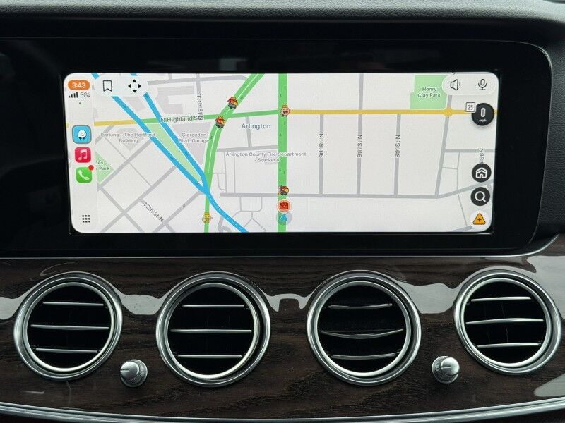 2018 Mercedes-Benz E-Class E 300 4MATIC Sedan AWD w/ AMG Line Arlington VA