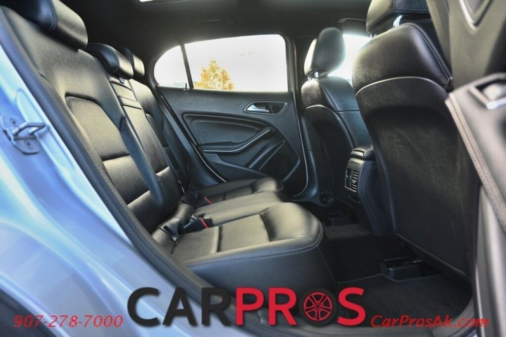 2018 Mercedes-Benz GLA 250 4MATIC - AWD - 2.0L Turbo I4 - Premium & Interior Pkg - Heated Leather Sport Seats - Push To Start - Blind Spot Monitor - Backup Camera - Panoramic Sunroof - Bluetooth - 31 MPG Anchorage AK