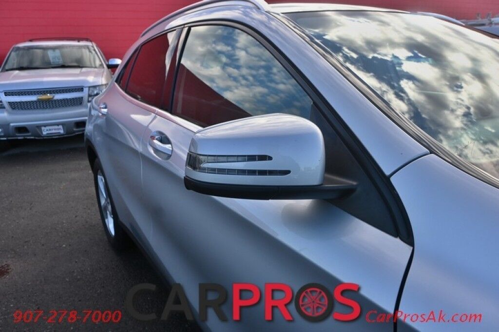 2018 Mercedes-Benz GLA 250 4MATIC - AWD - 2.0L Turbo I4 - Premium & Interior Pkg - Heated Leather Sport Seats - Push To Start - Blind Spot Monitor - Backup Camera - Panoramic Sunroof - Bluetooth - 31 MPG Anchorage AK