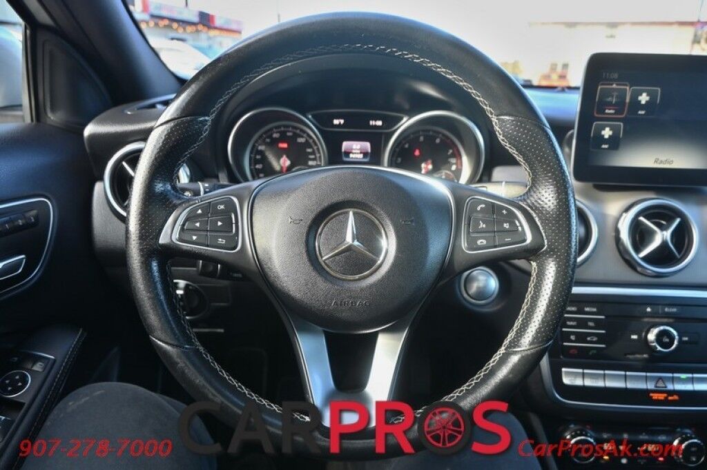 2018 Mercedes-Benz GLA 250 4MATIC - AWD - 2.0L Turbo I4 - Premium & Interior Pkg - Heated Leather Sport Seats - Push To Start - Blind Spot Monitor - Backup Camera - Panoramic Sunroof - Bluetooth - 31 MPG Anchorage AK