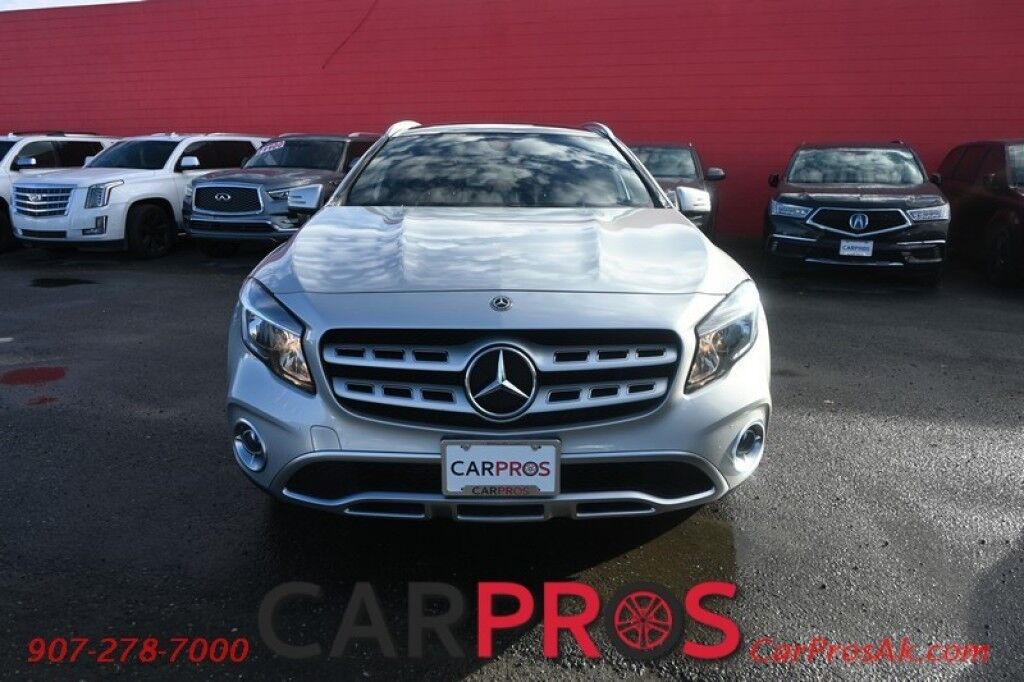 2018 Mercedes-Benz GLA 250 4MATIC - AWD - 2.0L Turbo I4 - Premium & Interior Pkg - Heated Leather Sport Seats - Push To Start - Blind Spot Monitor - Backup Camera - Panoramic Sunroof - Bluetooth - 31 MPG