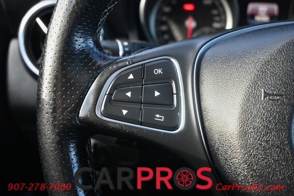 2018 Mercedes-Benz GLA 250 4MATIC - AWD - 2.0L Turbo I4 - Premium & Interior Pkg - Heated Leather Sport Seats - Push To Start - Blind Spot Monitor - Backup Camera - Panoramic Sunroof - Bluetooth - 31 MPG Anchorage AK