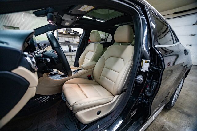 2018 Mercedes-Benz GLA 250 4Matic Leather Roof BCam Red Deer AB