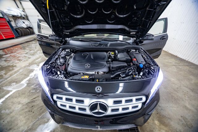 2018 Mercedes-Benz GLA 250 4Matic Leather Roof BCam Red Deer AB