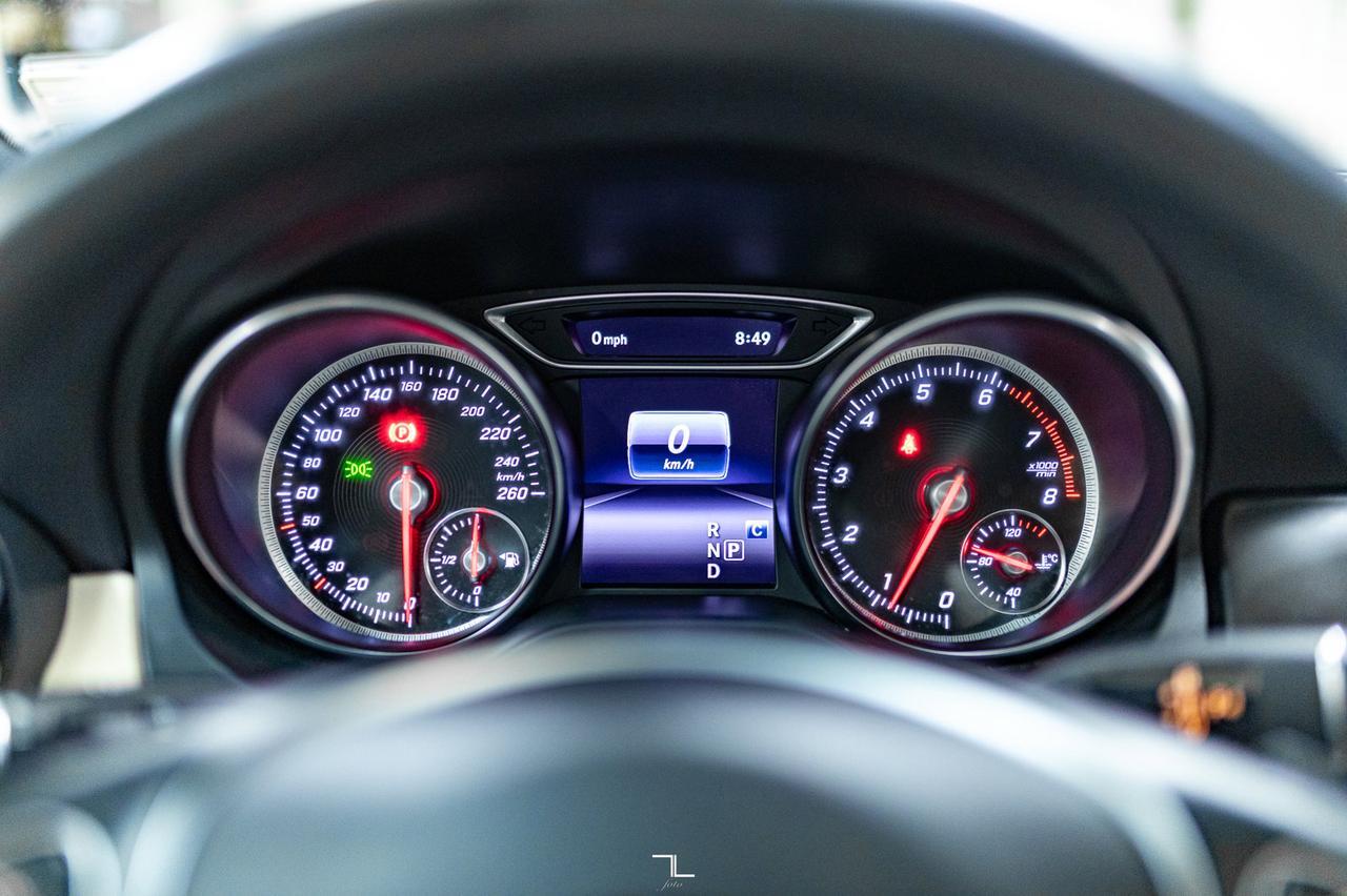 2018 Mercedes-Benz GLA 250 4Matic Leather Roof BCam Red Deer AB