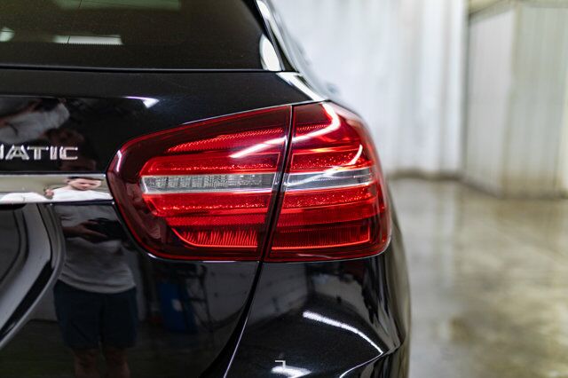 2018 Mercedes-Benz GLA 250 4Matic Leather Roof BCam Red Deer AB