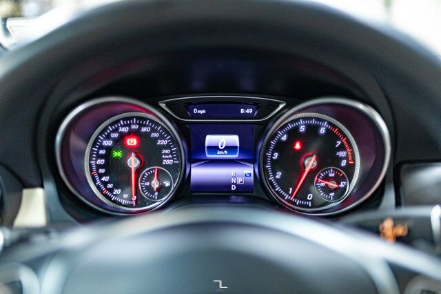 2018 Mercedes-Benz GLA 250 4Matic Leather Roof BCam Red Deer AB