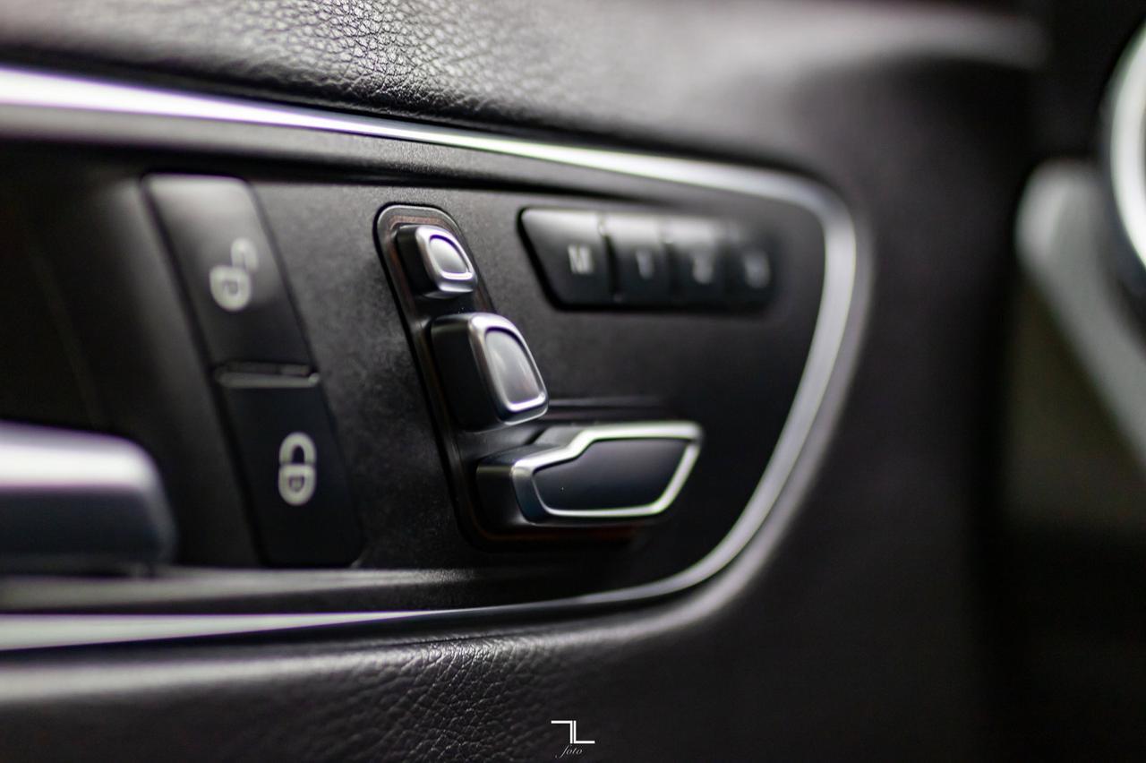 2018 Mercedes-Benz GLA 250 4Matic Leather Roof Nav BCam Red Deer AB