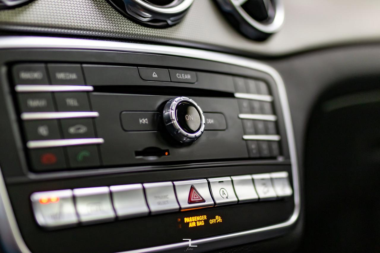 2018 Mercedes-Benz GLA 250 4Matic Leather Roof Nav BCam Red Deer AB